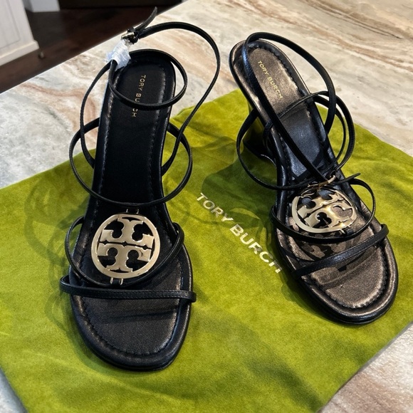 NWOB ~ TORY BURCH MILLER WEDGE sz 9.5 - Picture 3 of 10